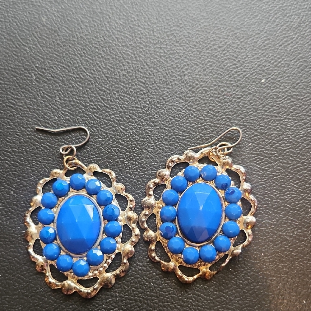 Elegant Vintage Blue and Gold Earrings